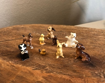Hagen Renaker Stinktier, Pferd, Vogel, Ente, Eisbär und 3 verschiedene Hunderassen, 8er-Set
