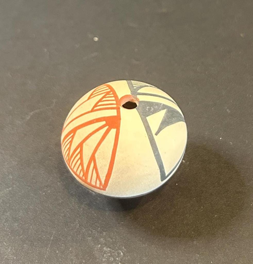 Vintage Acoma Pueblo Miniature Seed Pot: Hand-painted Native