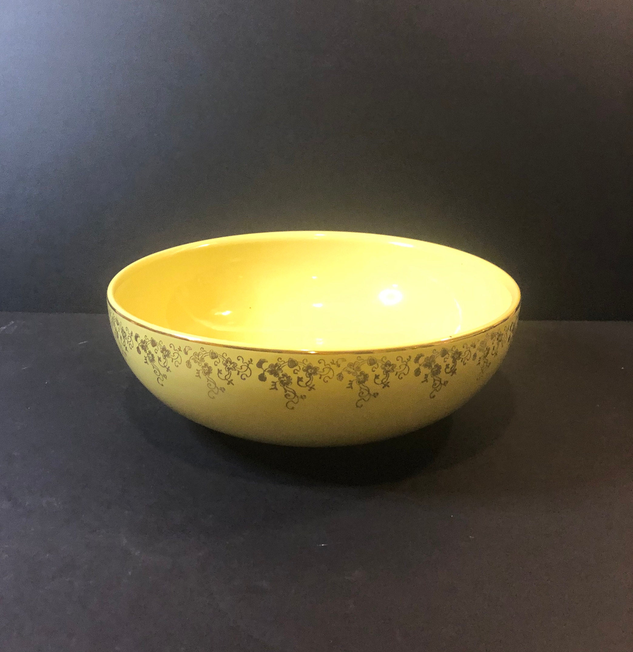 Vintage Hall's Superior Quality Kitchenware - MCM - Bright Yellow & Gold  Bowls