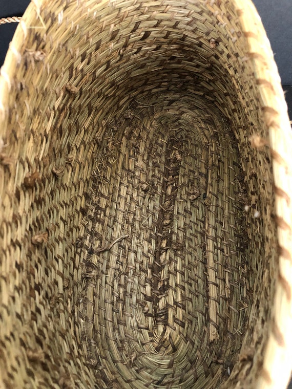 Woven Grass Pine Needle Lidded Basket Purse with … - image 9