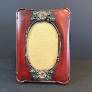 Victorian Style Oval Picture Frame — Faux Carved Wood Vanity Frame 5x7, Antique Look Photo Frame Home Decor