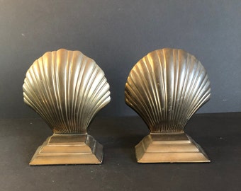 Vintage Messing Muschel Buchstützen | 1960er Jahre Dekor | Cottagecore Schreibtisch Regal Dekor