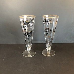 Wagen aus Schwarz und Gold Pilsner Glaswaren