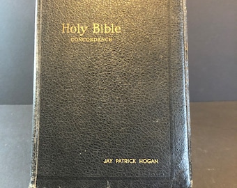 Zippered Leather Bound Bible