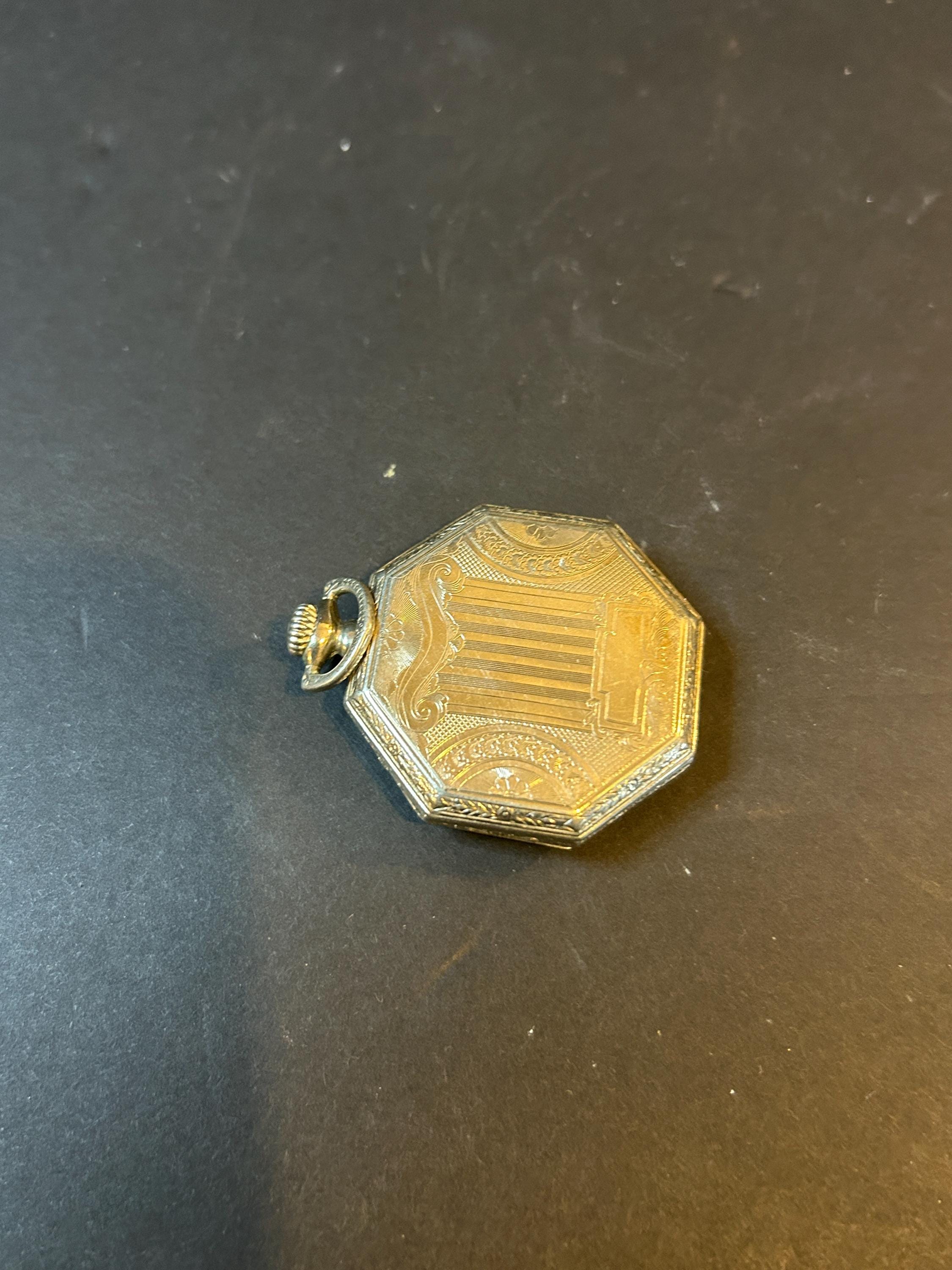 1920年代のヴィンテージ エルジン懐中時計 – アールデコ調の八角形