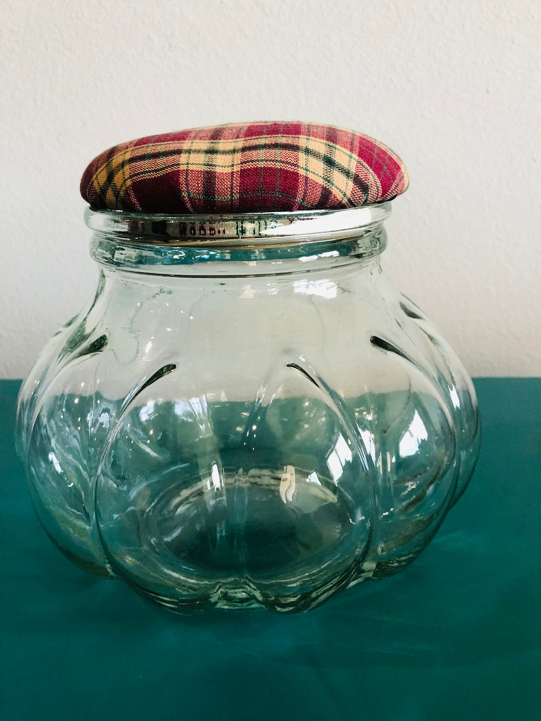 Large Vintage Glass Jar With Wooden Lid, Vintage Cookie Jar, Cute
