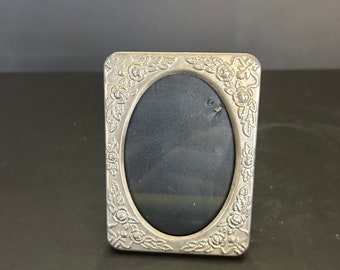 Vintage Metal Floral Embossed Picture Frame with Glass