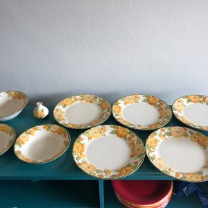 Vintage Poppy Trail by Metlox – 10-Piece Dish Set, 1960s California Pottery, Floral Dinnerware, Cottagecore Kitchen, Rustic Charm