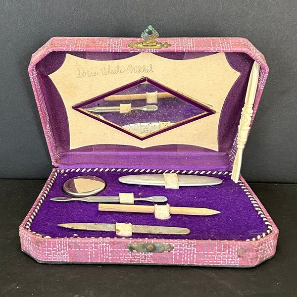 Vintage Purple Manicure Set with Metal Clasp Seven Pieces