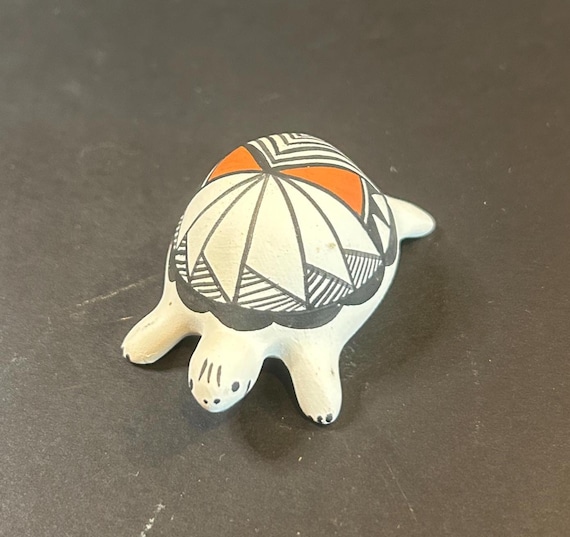 Signed Acoma Turtle Pottery Miniature – Hand Painted Native
