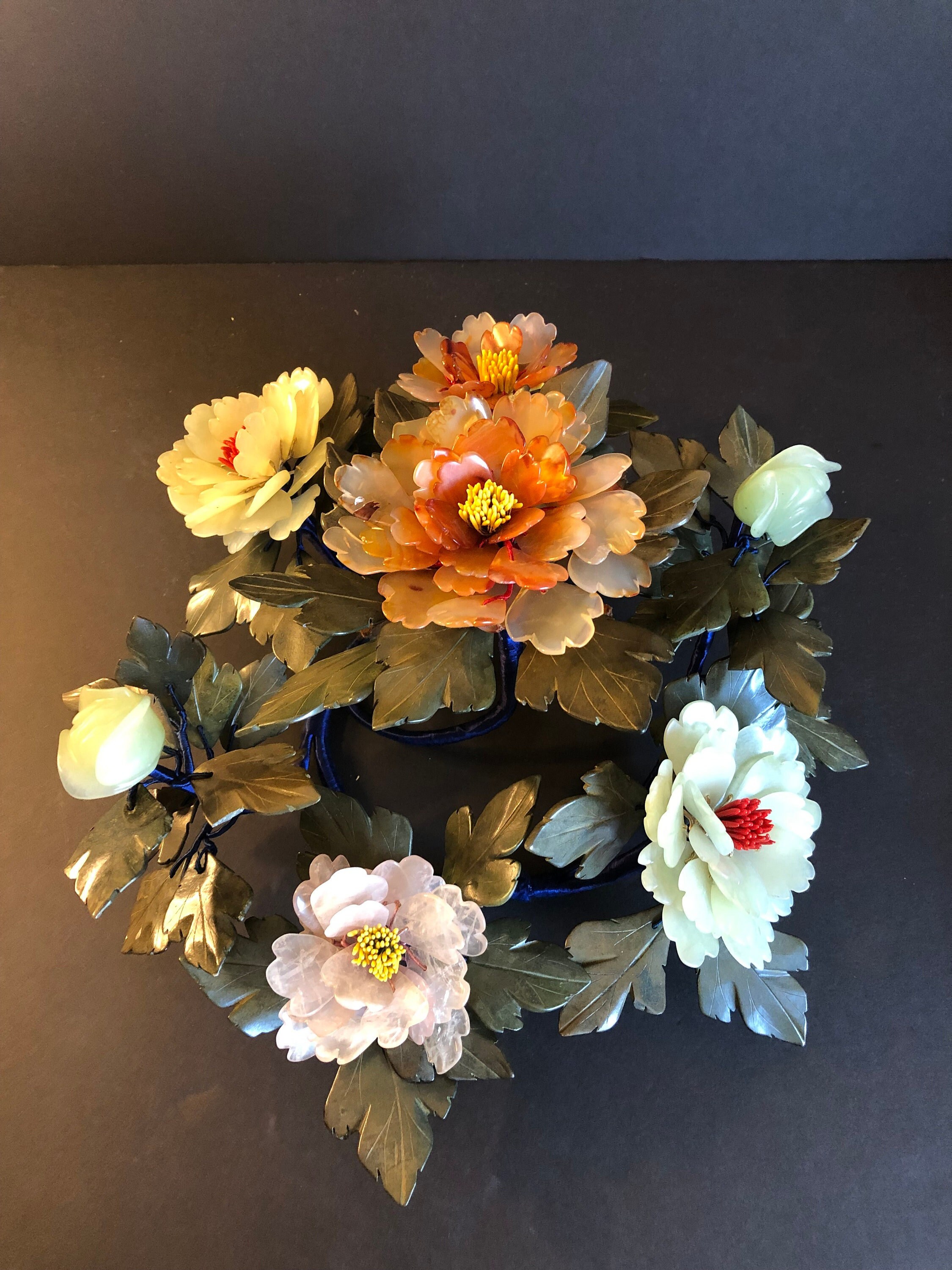 Vintage Glass Stone/jade Flowers - Etsy