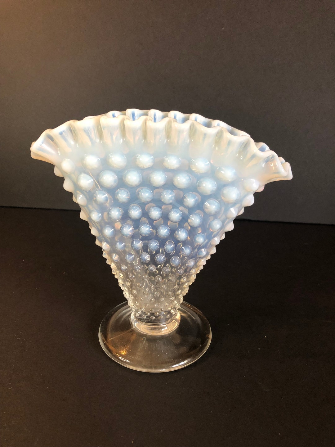 Vintage Fan Vase White Ombre Opalescent Hobnail Glass Fenton - Etsy