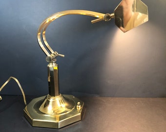 Brass Banker's Lamp with Heavy Base, Authentic Vintage