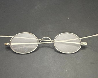 1920s Spectacles Magnification Silver Metal Excellent Condition, Movie or TV Props