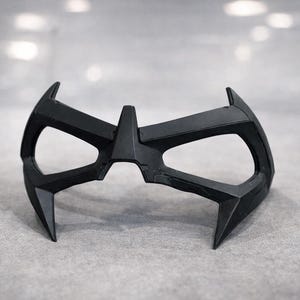 3D Printed Nightwing Cosplay Mask image 1