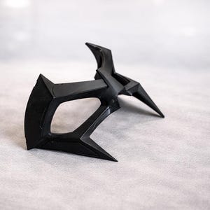 3D Printed Nightwing Cosplay Mask image 3