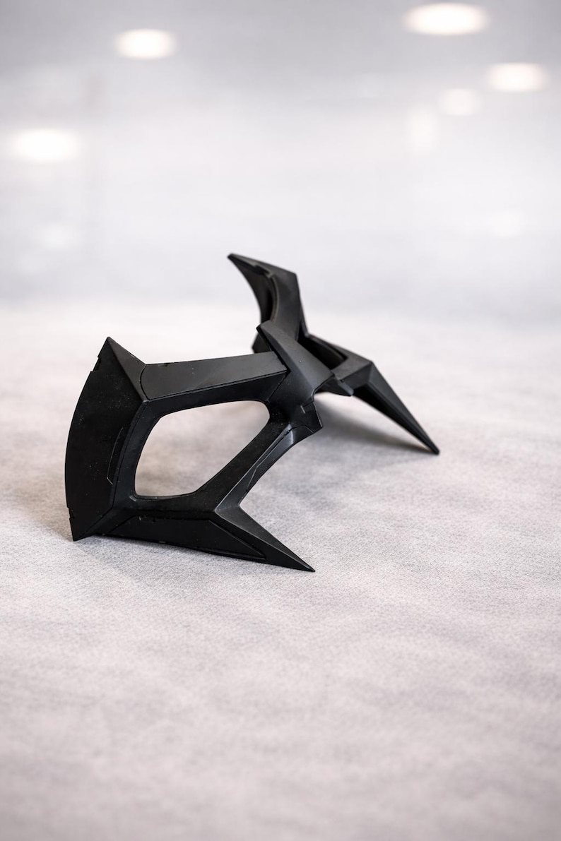3D Printed Nightwing Cosplay Mask image 3