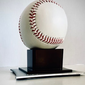 Replica Baseball stand from Sisko’s Desk, 3D printed multicolor, Deep space nine