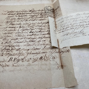 Un antico manoscritto notarile francese del 1700, documenti originali manoscritti antichi dalla Francia, calligrafia, documento storico