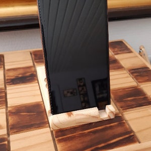 Gepersonaliseerde smartphone houder, houten telefoon houder, gratis gravures.