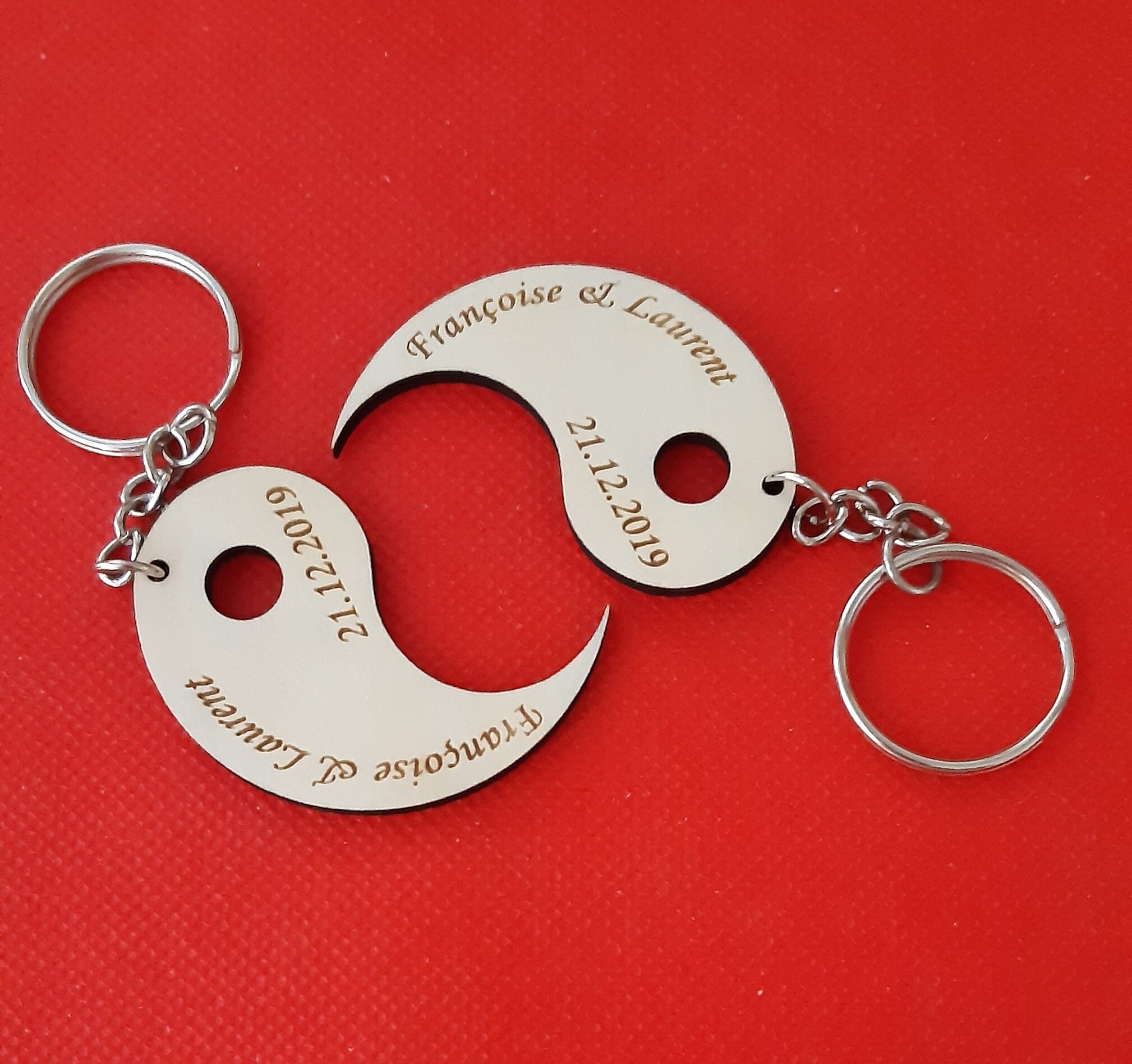 Yin Und Yang Zeichen Holz Schlüsselanhänger – Handgefertigt, Edel, Persönliches Accessoire