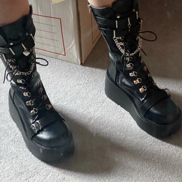 Punk Gothic  Boots , Goth Emo Fashion Statement, Boots for Gothic Punk Style Enthusiasts , y2k boots