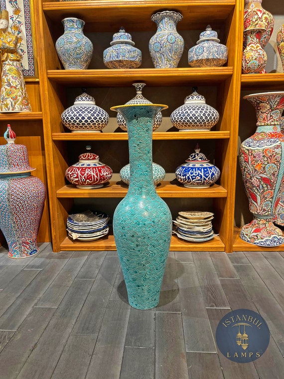 金仕上げのトルコ製ハンドメイド陶器製フロアベース - モダンな海風