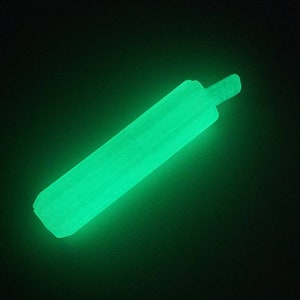 Purchase the MFH Glow Stick Large with Transport Box green by AS