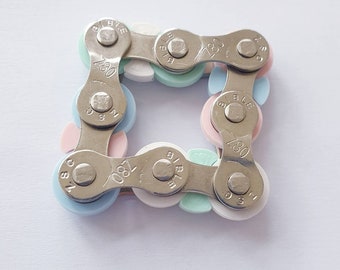 Pierścień z ogniwami Fidget - dyskretny i trwały - zabawka Fidget dla dorosłych