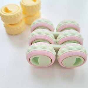 Aero Roller - A Fidget Tool for Adults