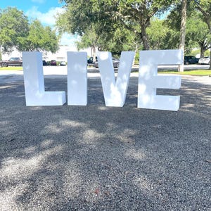 Letras gigantes en 3D para colocar de pie / Personajes de fondo de escenario de poliestireno expandido para fiestas / Letras en pie para soluciones de eventos y organizadores de eventos