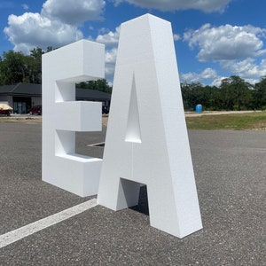 ¡Letras/números de 3 pies para eventos y fiestas divertidos! / Letras independientes de 3 pies de alto / Personajes de poliestireno 3D de 36" de alto / Palabras en la base de la mesa