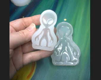 Alien Dude Mold  Unique Handmade Glossy Mold | UV Epoxy, Jesmonite & Wax