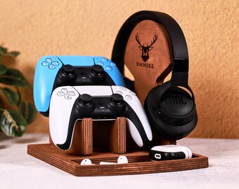 Custom Wooden Controller and Headset Stand Gift - Gamer Dad Gifts - Tech Accessories Gifs - Husband Birthday Gift - Gamer Room Decor
