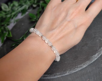 Selenite gemstone bracelet, Selenite jewelry, Gemstone bracelets for women, Crystal bracelet, gift Taurus birthstone, Gemstone gift idea