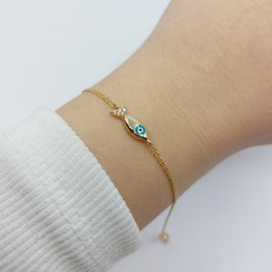 14k Solid Gold Fish Bracelet: Dainty Minimalist Animal Jewelry