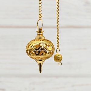 Metal Pendulum Divination Tools for Energy Healing, Hanuman Mace Open Chamber Golden Dowsing Pendulum, Metaphysical Gift (Free Velvet Pouch)