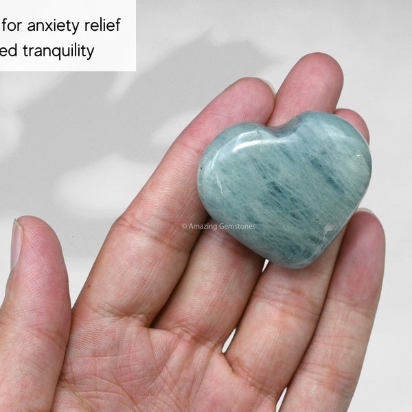Aquamarine Crystal Puffy Heart Stone, Natural Healing Crystal Heart Shaped Polished Massage Palm Stone for Reiki Healing (Free Velvet Pouch)