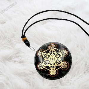 Shungite Orgonite Pendant Necklace: Chakra Metatron Cube, Healing Crystal