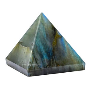 Handmade Labradorite Crystal Pyramid: Chakra Balancing Home Decor