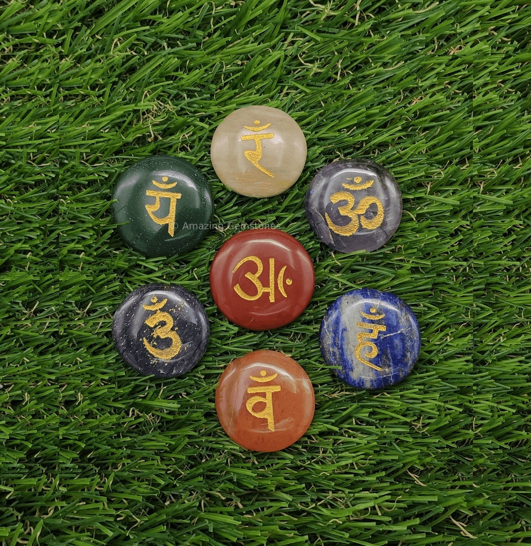 7 Chakra Stones Disc Set, Engraved Symbols, Reiki Healing (free Velvet ...
