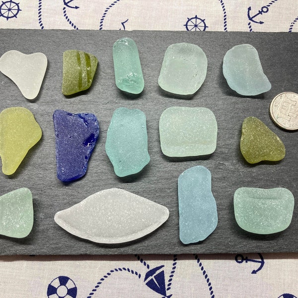 sea glass genuine beautiful colours pieces for  DIY jewellery, or Curio collection. Arts & crafts  genuine sea glass isle of wight