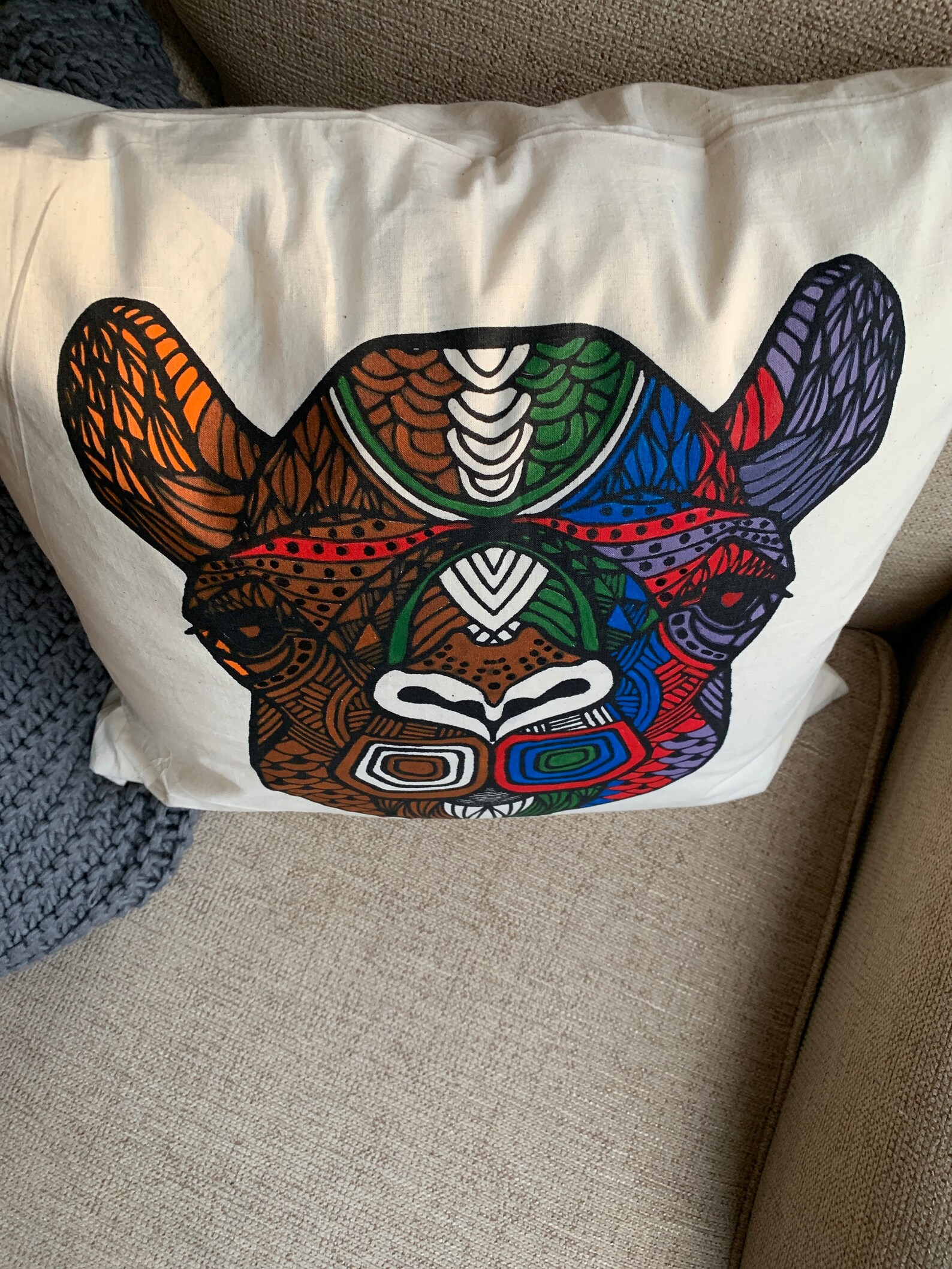 HandPainted Cushion Cover Ethically Made In Sri Lanka Etsy.de