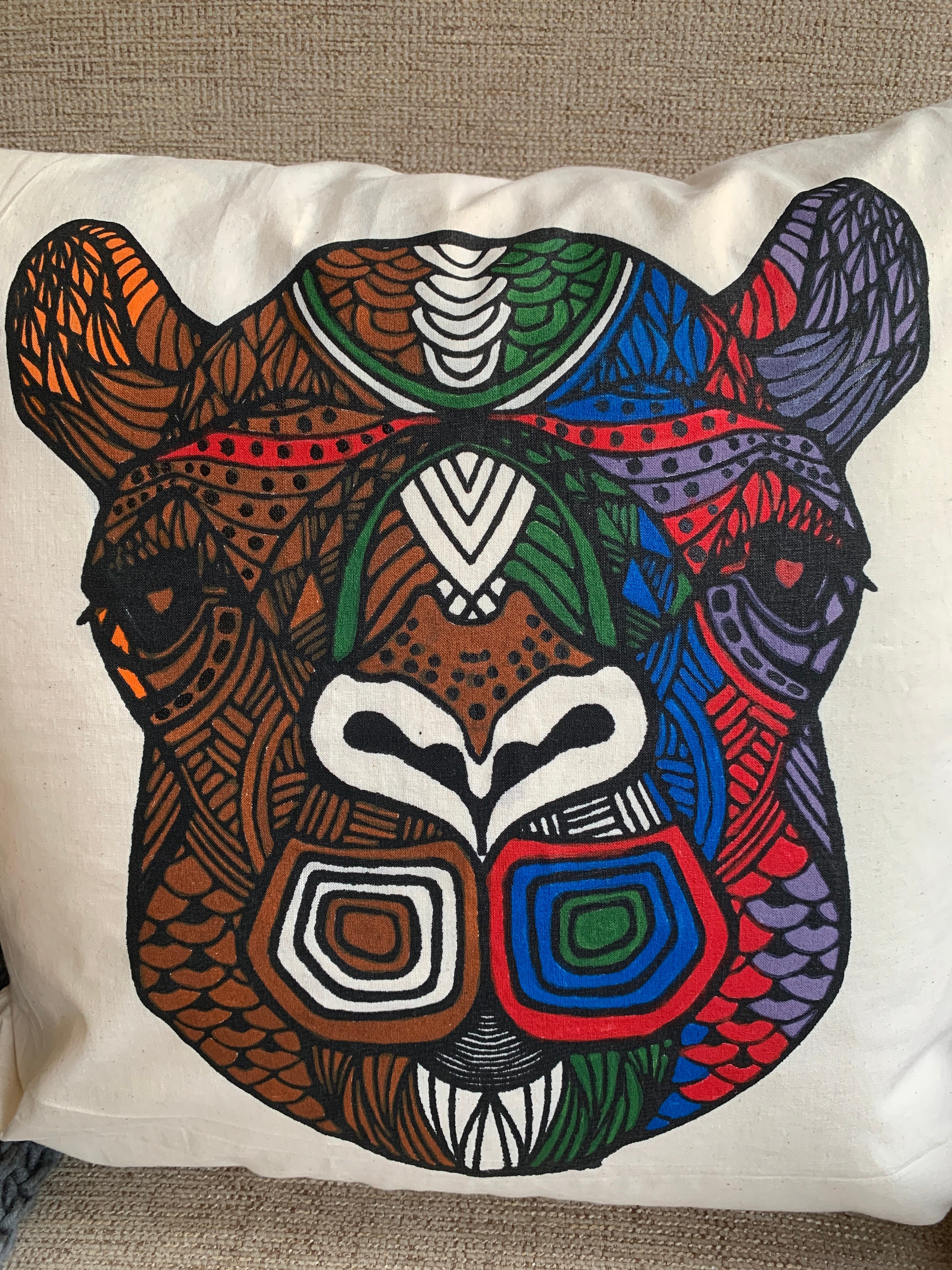 HandPainted Cushion Cover Ethically Made In Sri Lanka Etsy.de