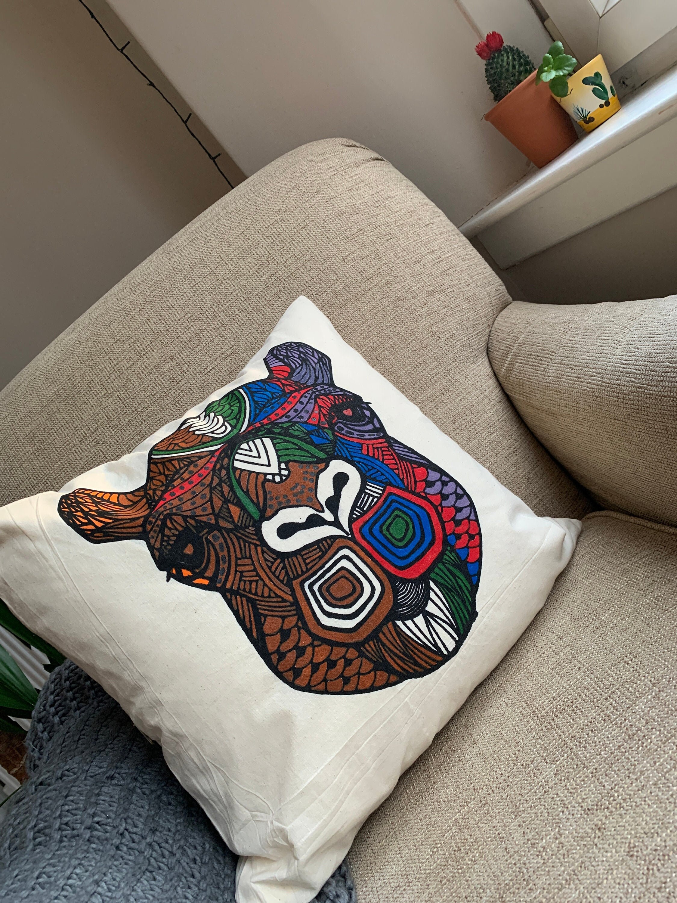 HandPainted Cushion Cover Ethically Made In Sri Lanka Etsy.de