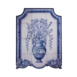手描きのセラミックタイル、壁画、45 x 60 cm/17.7x23.6 インチ (フレームなし/タイルのみ)、青いタイル (施釉タイル)、花のモチーフ、フラワーアート。