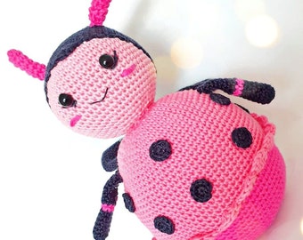Ladybug amigurumi crochet