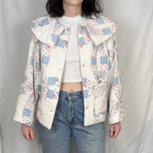 Kurtka pikowana Penny Handmade Pink and Blue Floral Collared