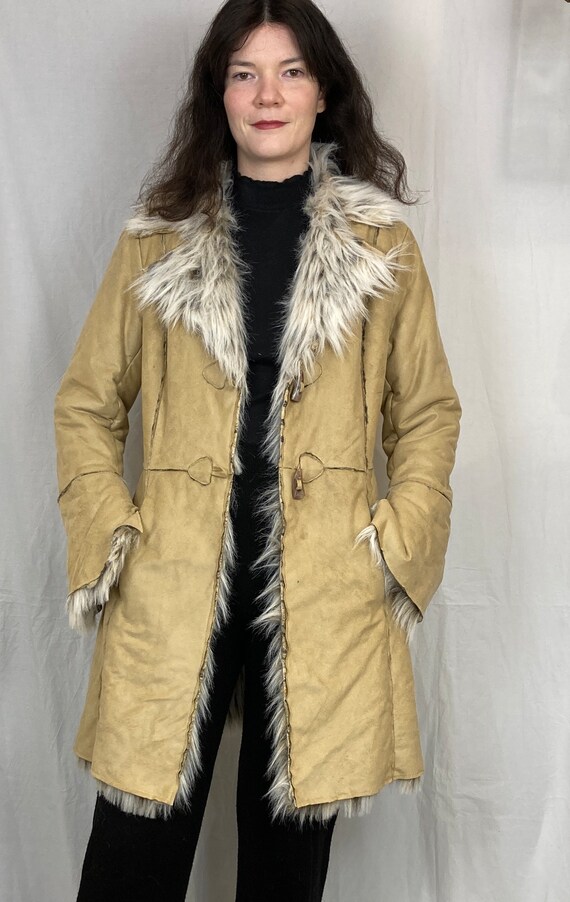 Long suede coat top with fur lining