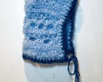 Gorro de mohair azul vintage tejido a mano